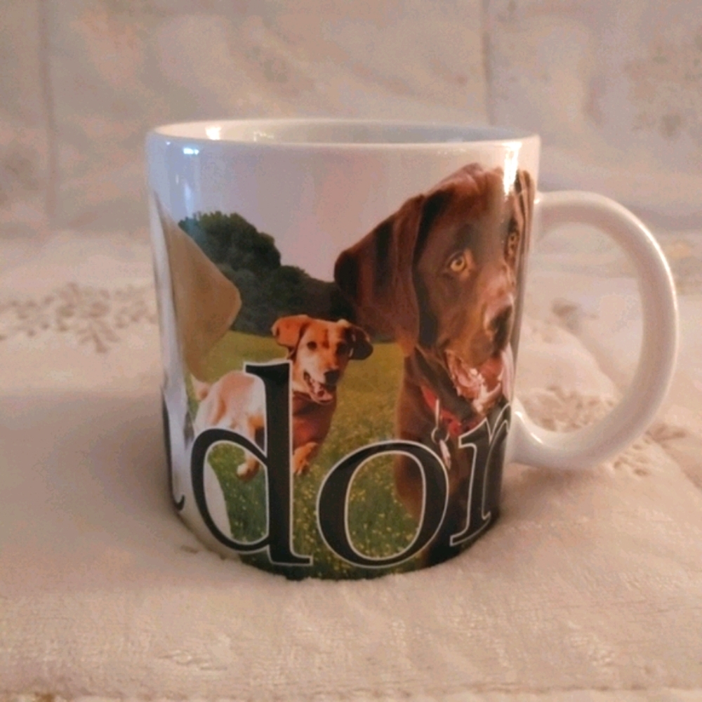 Americaware Labrador mug. - Picture 4 of 6